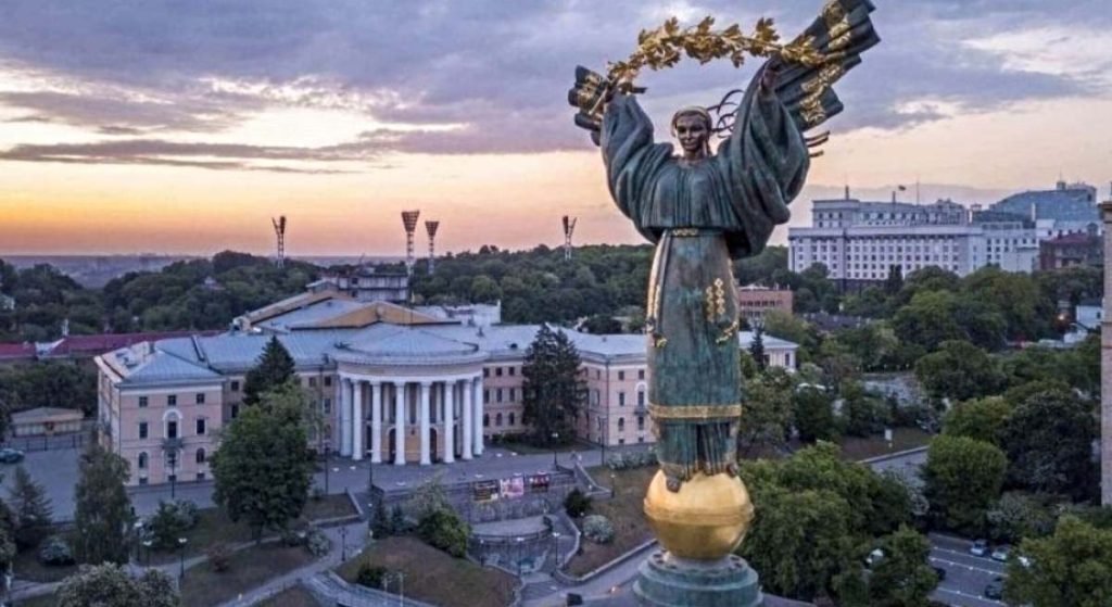 Rusia asegura que el misil que cayó en la Embajada de Azerbaiyán en Kiev era un Patriot estadounidense y no un Iskander ruso